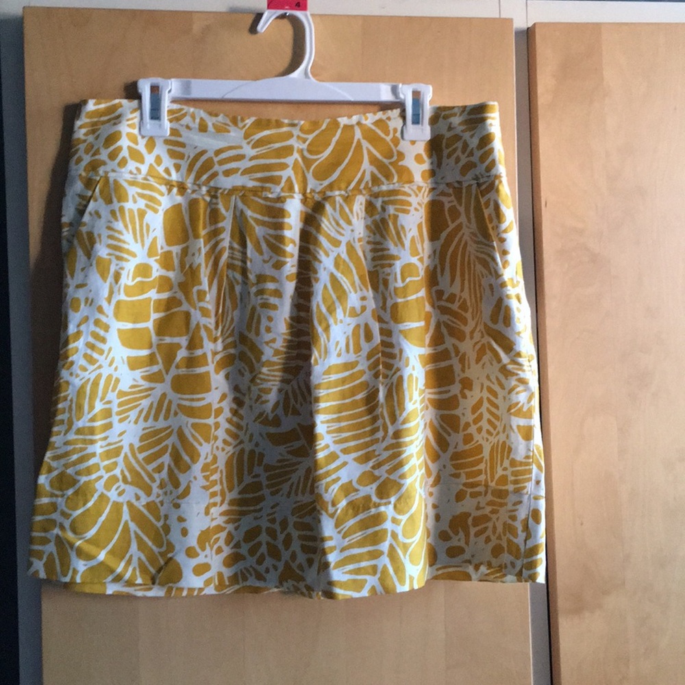 Loft yellow and white linen skirt